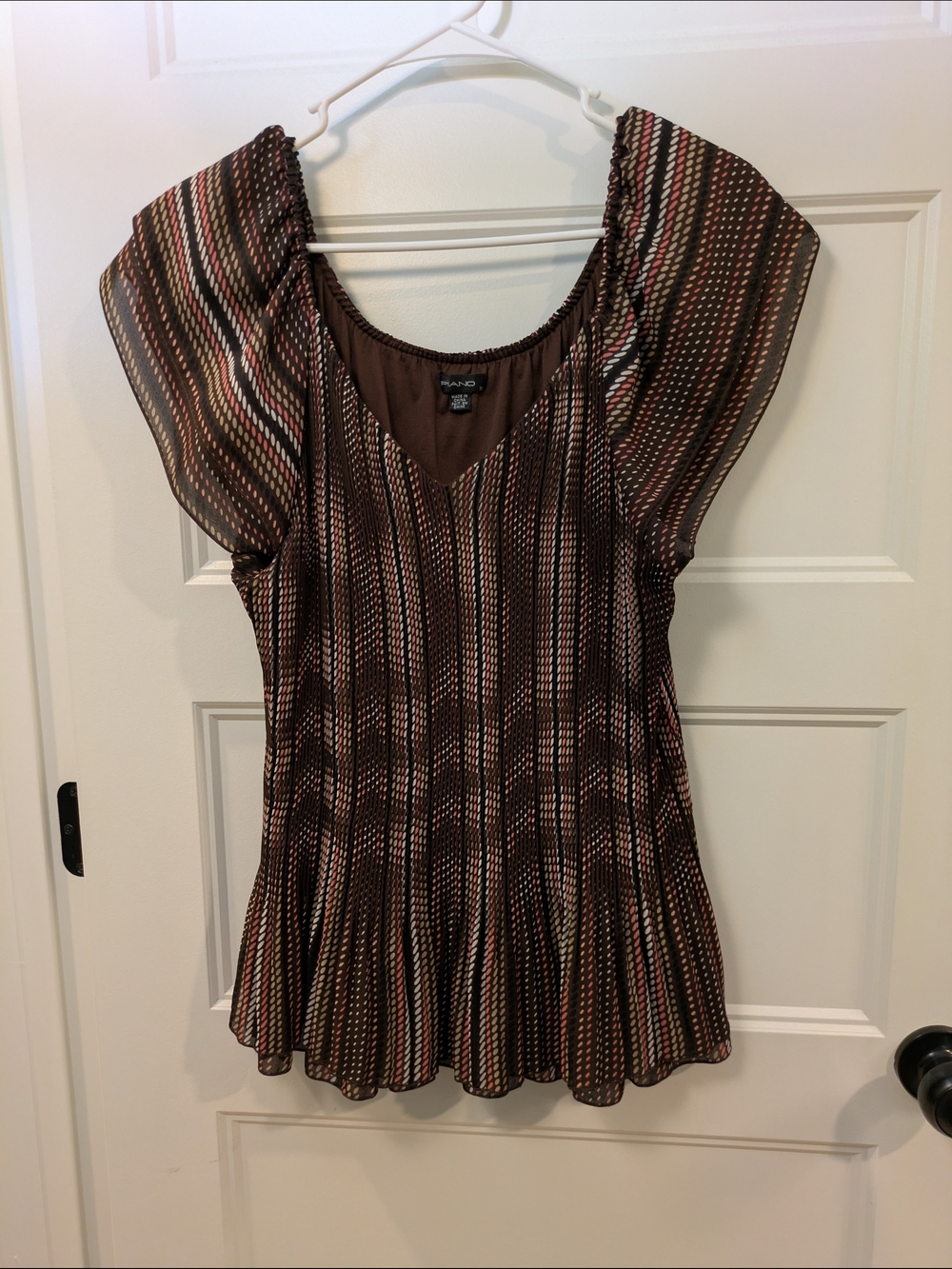 🔴 3/$15  Brown Dotted Stripe V-Neck Peplum Blouse